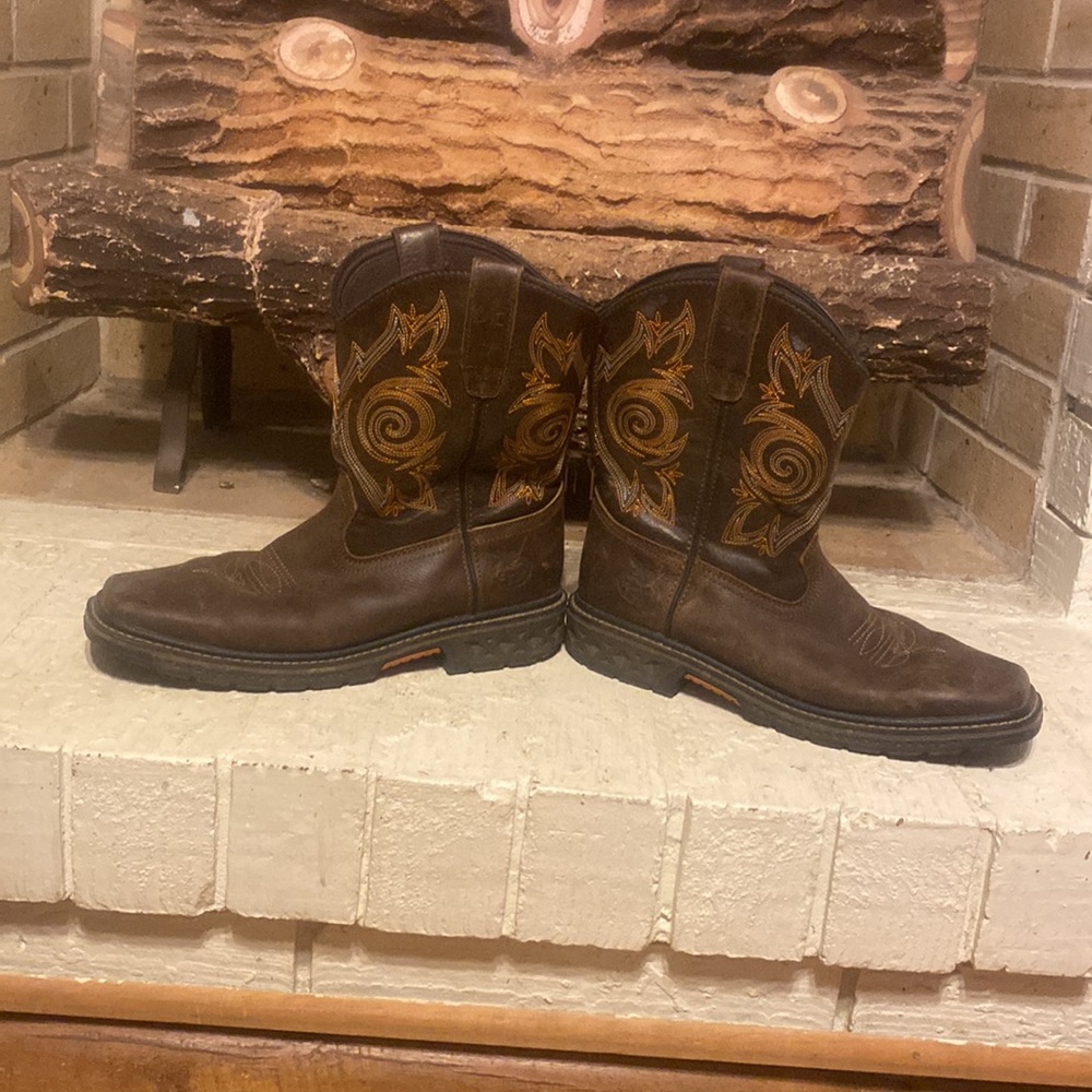 Georgia boots size 7Y kids 8” cargo tech brown EUC WORN TWICE